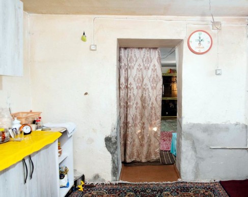 زیستن در شعاع سلطه